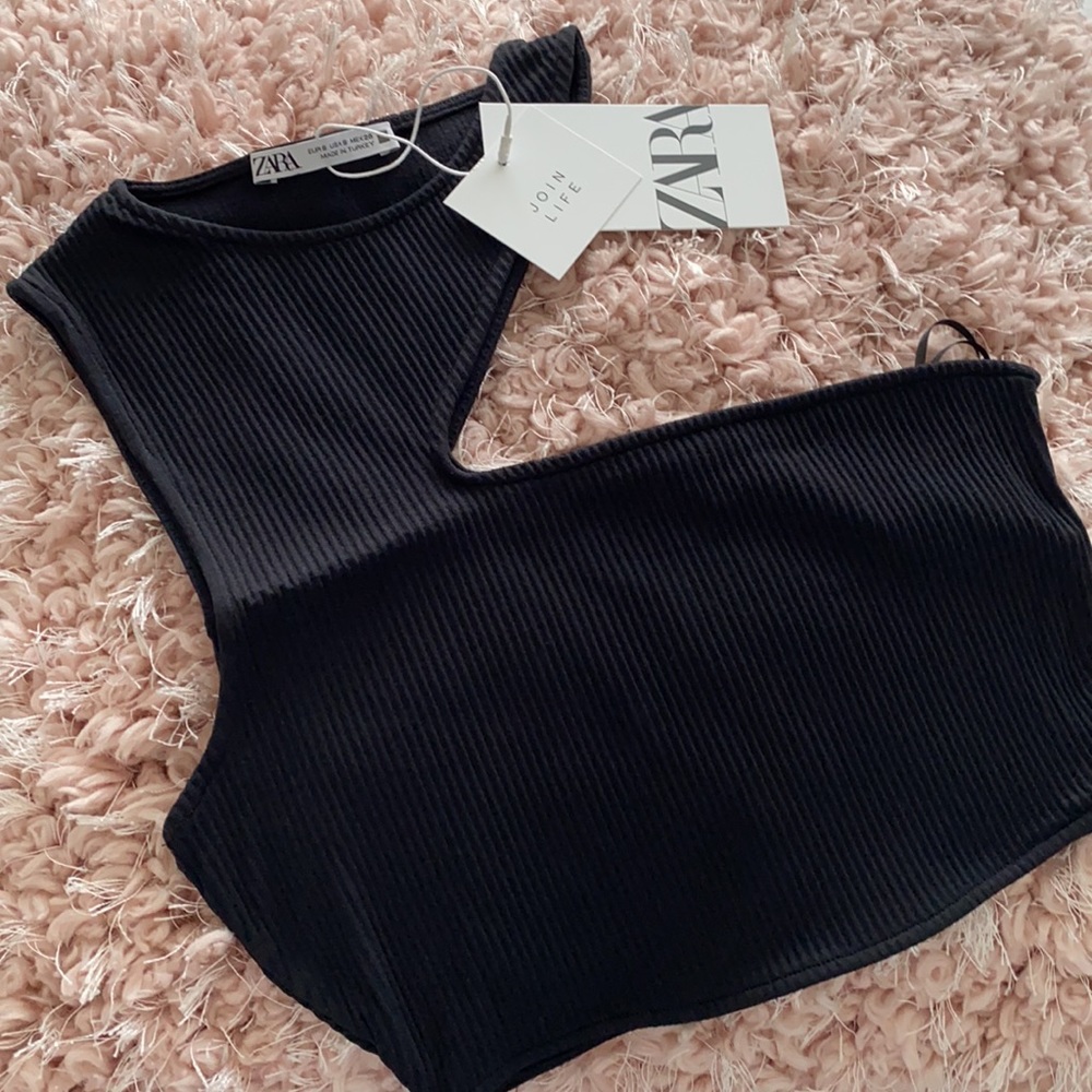 𝗡𝗪𝗧 𝗭𝗮𝗿𝗮 • Cut Out Crop Top - Picture 16 of 17